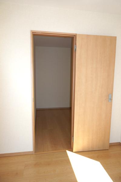 Receipt. Indoor (September 2013) Shooting