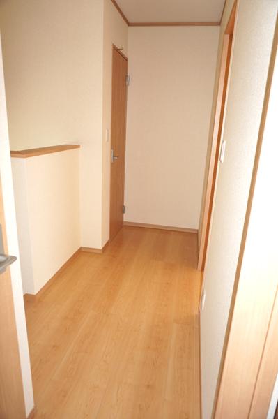 Other introspection. Indoor (September 2013) Shooting