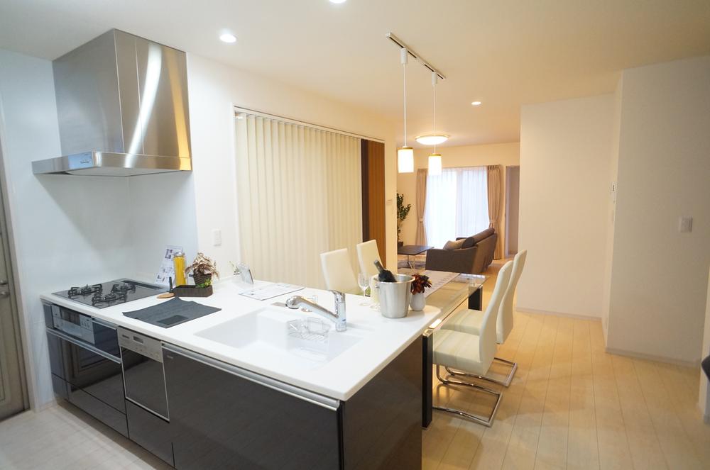 Same specifications photo (kitchen). ◆ Example of construction ◆