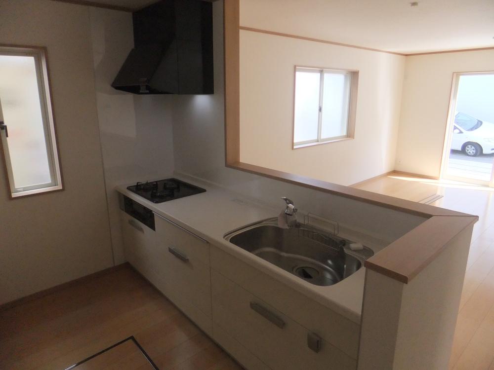 Same specifications photo (kitchen)