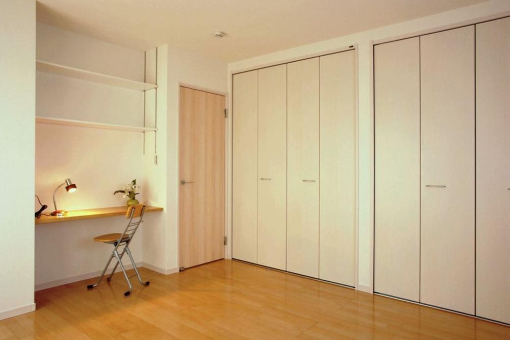 Receipt. The bedroom has a large closet and storage shelves