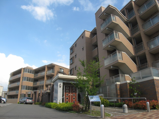 Building appearance. Tiled nice appearance.