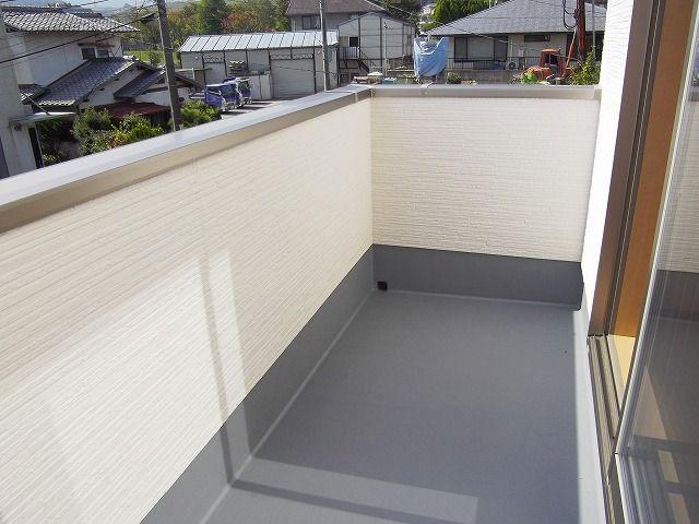 Balcony. Same specifications