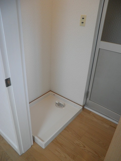 Other Equipment. Washing machine in the room ☆