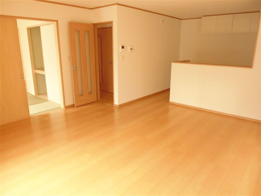 Living. Bright and wide over have living