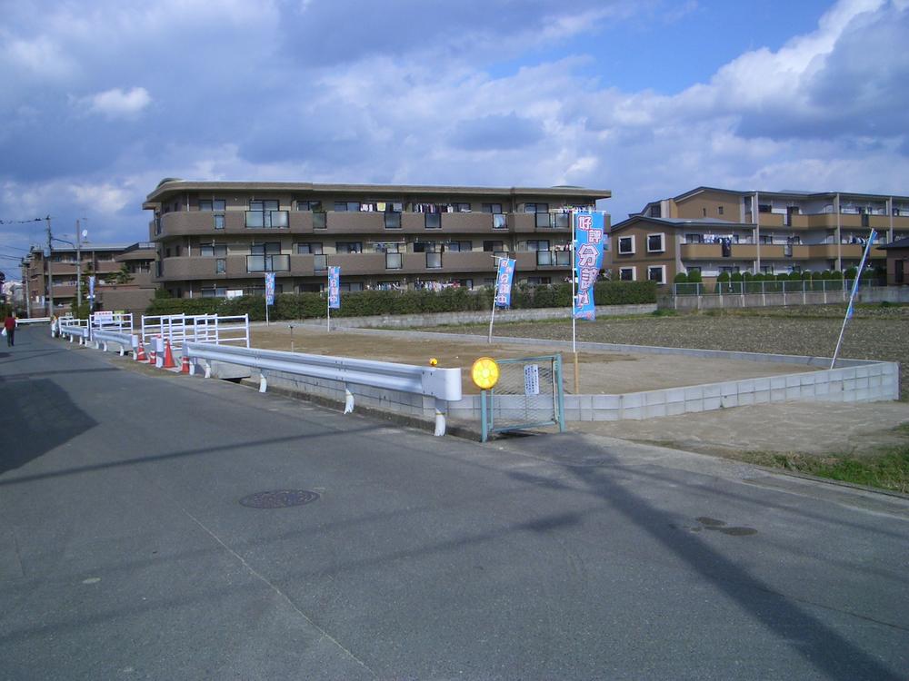 Local land photo. Local (12 May 2013) Shooting