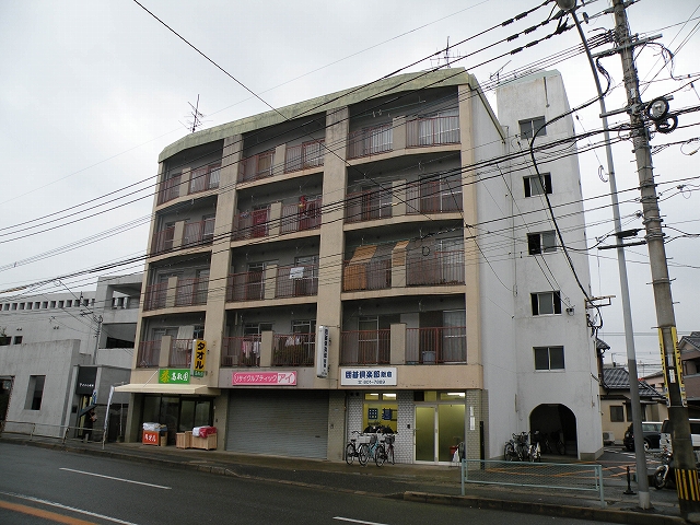 Building appearance. appearance