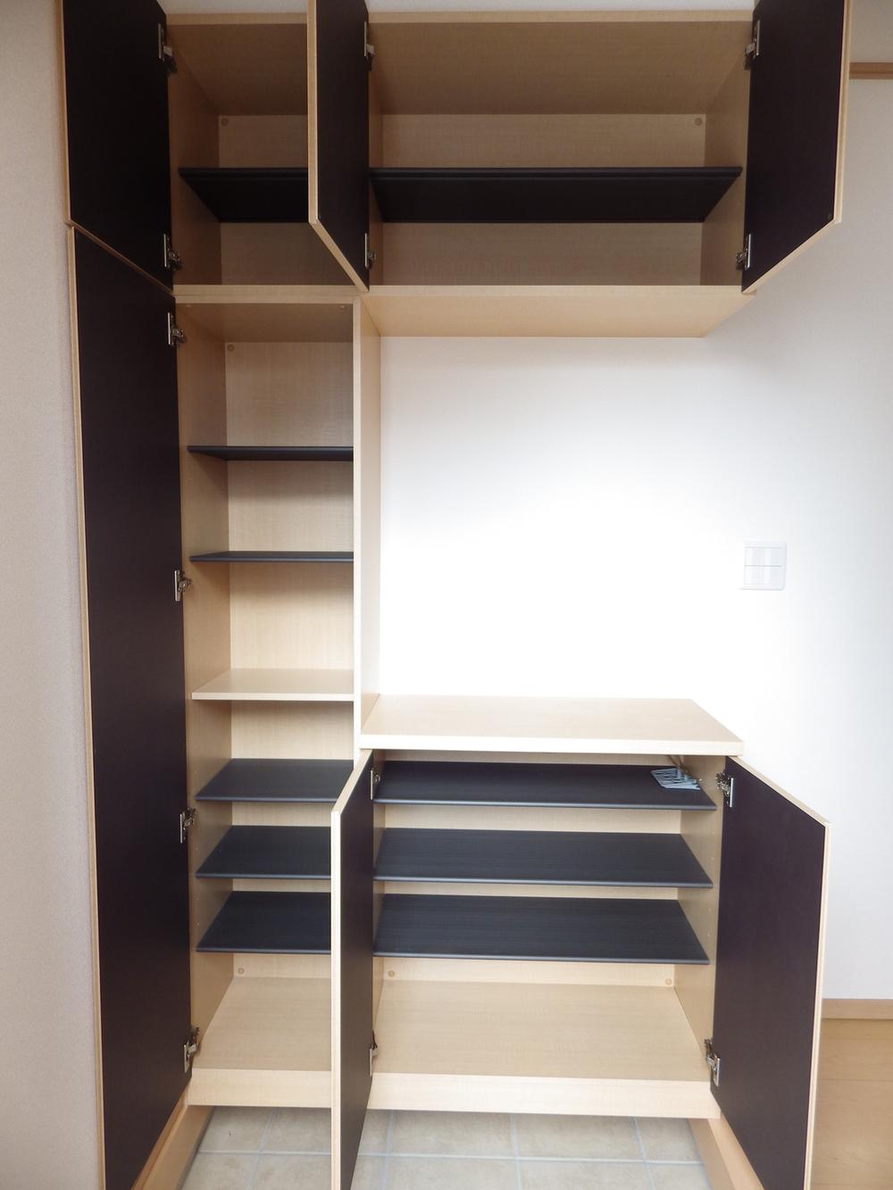 Receipt. Enter a lot.