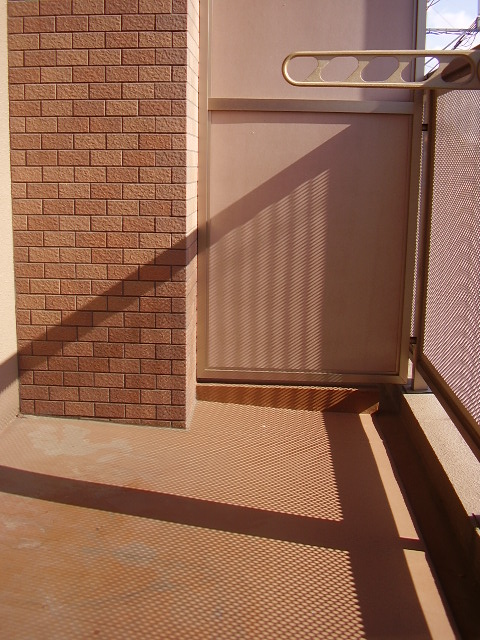 Balcony. Spacious balcony ☆