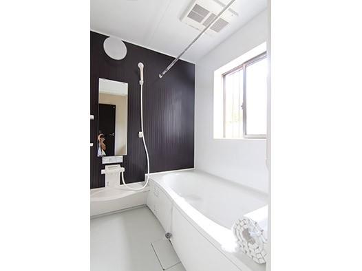 Same specifications photo (bathroom)