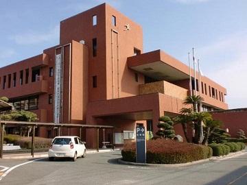 Government office. Fukutsu City Office Fukuma to government buildings 1865m