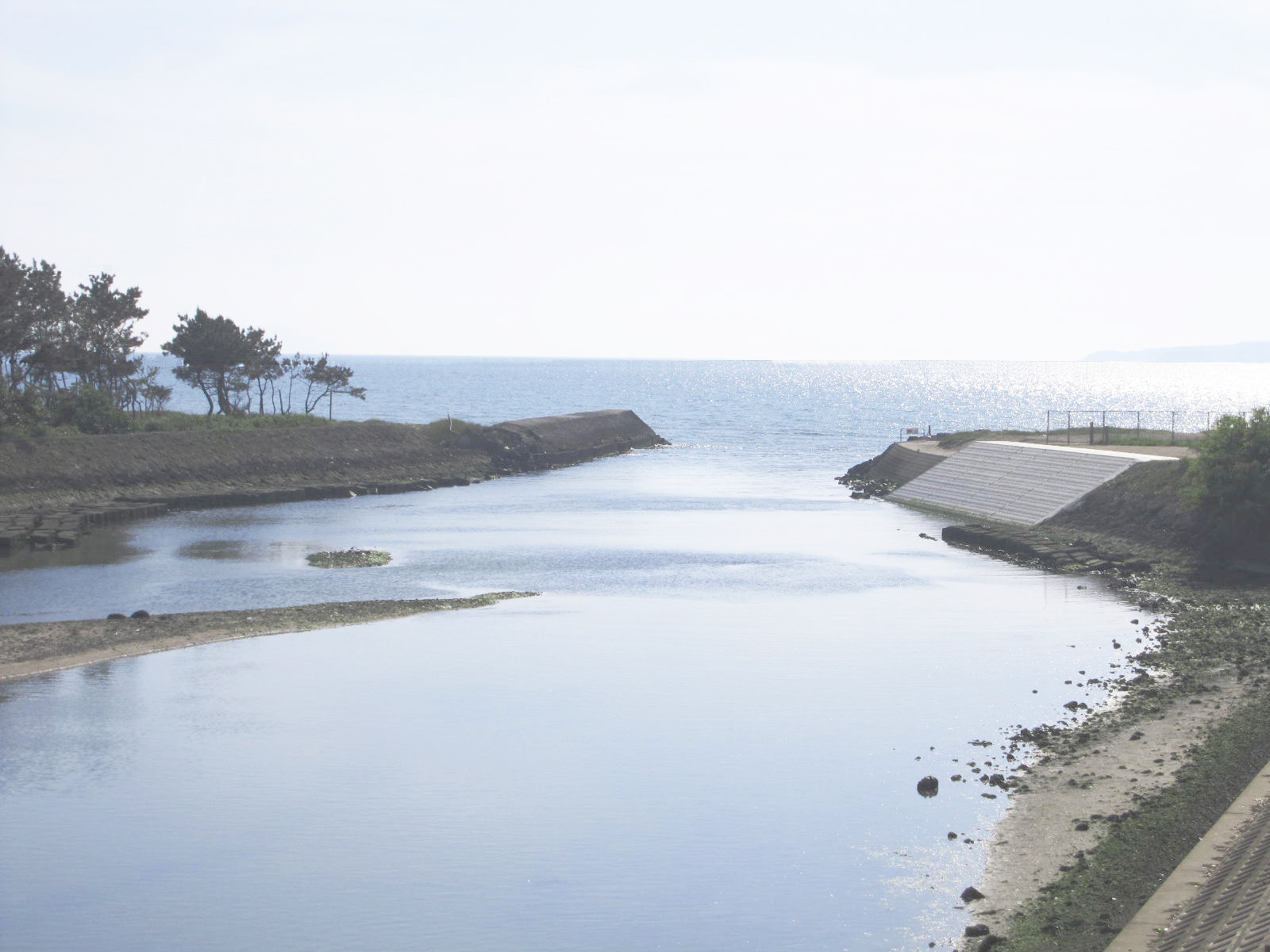 View. Sea is visible from the apartment.