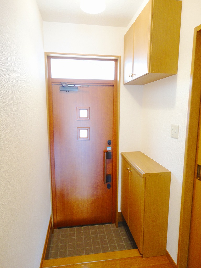 Entrance. Fashionable entrance ☆