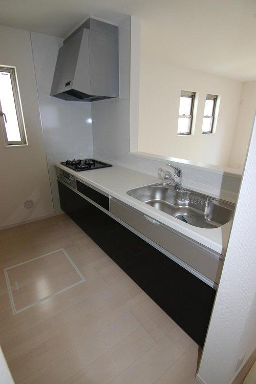Same specifications photo (kitchen). Same specification kitchen