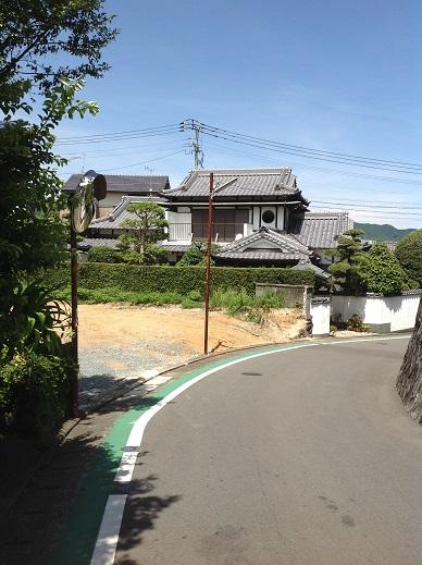 Local photos, including front road. Local (September 2013) Shooting