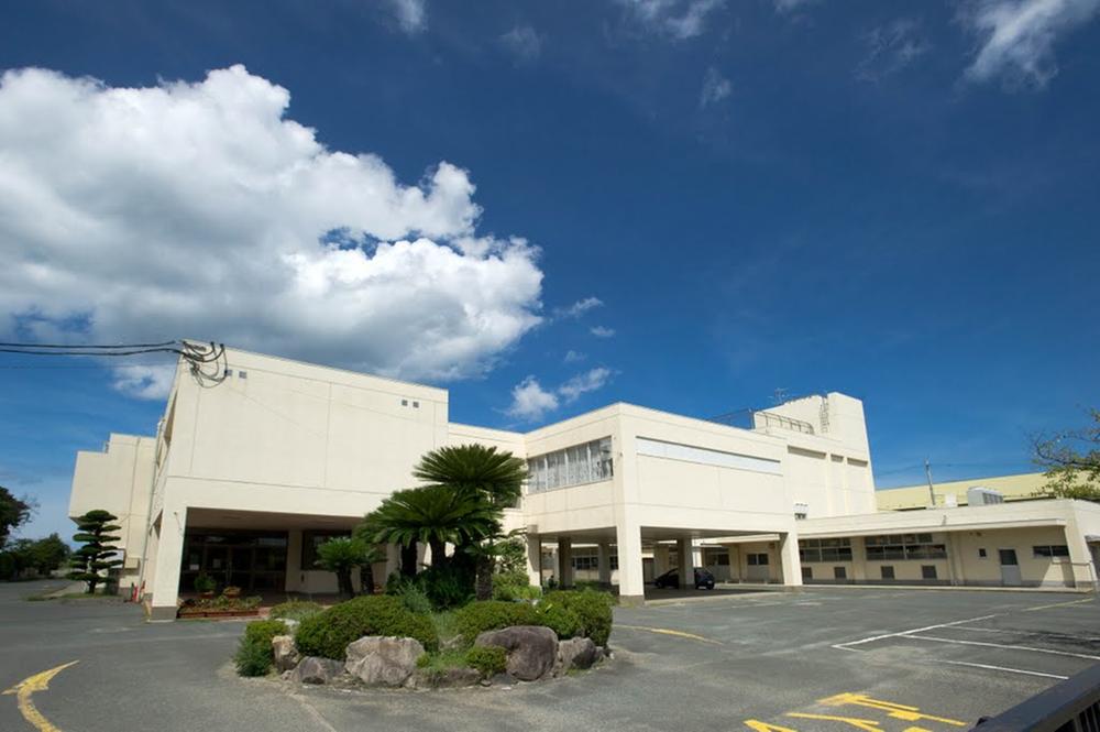 Primary school. About to Minami Fukuma Elementary School 480m