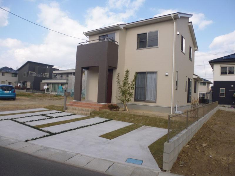 Local appearance photo. Local (12 May 2013) Shooting