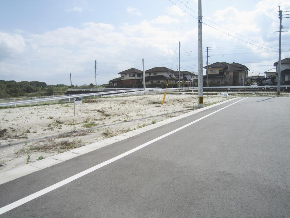 Local land photo. Local (10 May 2013) Shooting