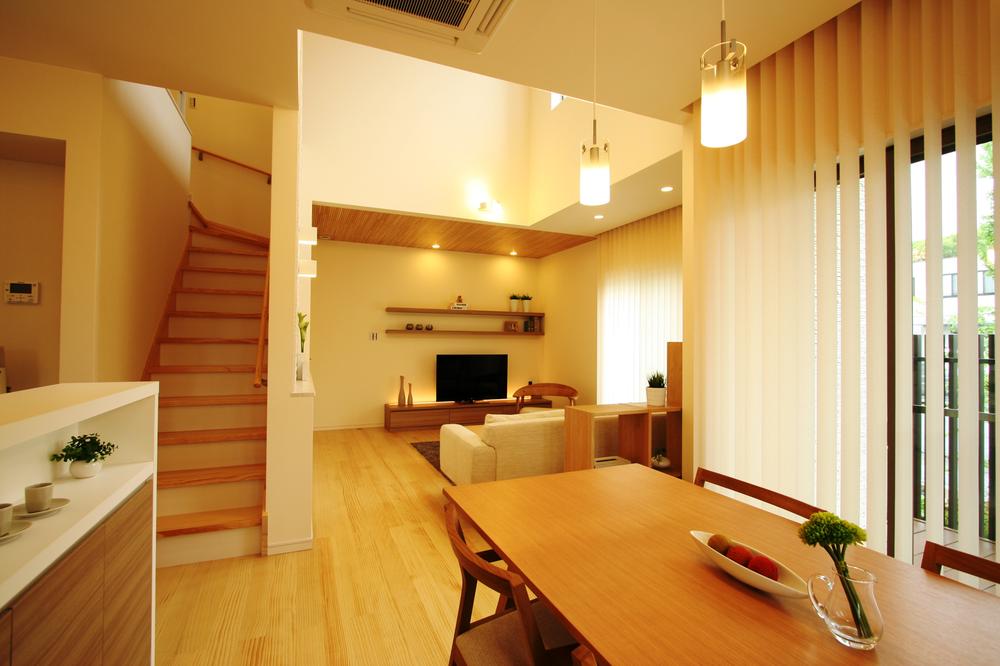 exhibition hall / Showroom. Living stairs and bright dining room