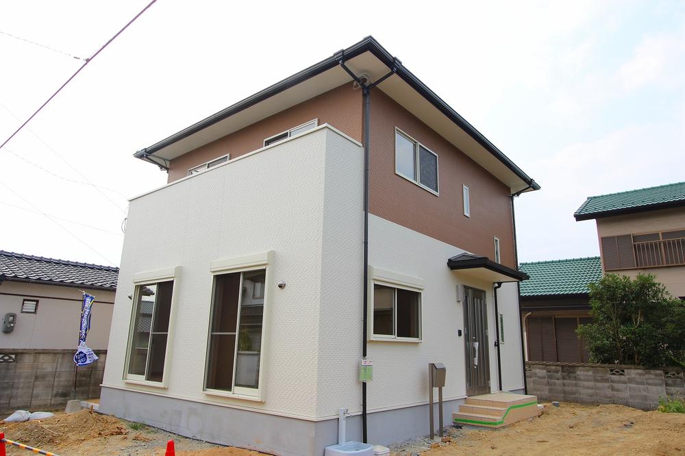 Local appearance photo