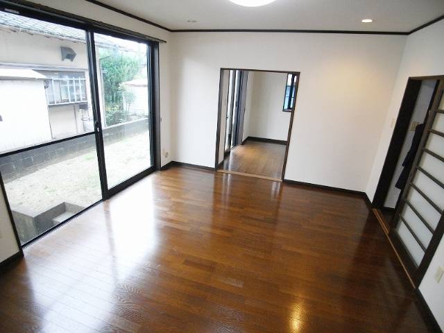 Other room space. It is detached of 4LDK! 