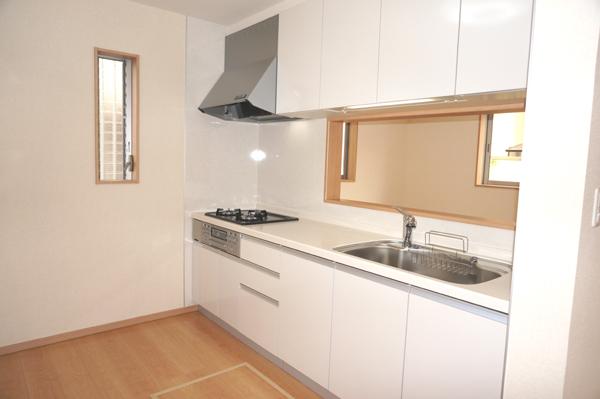 Same specifications photo (kitchen)