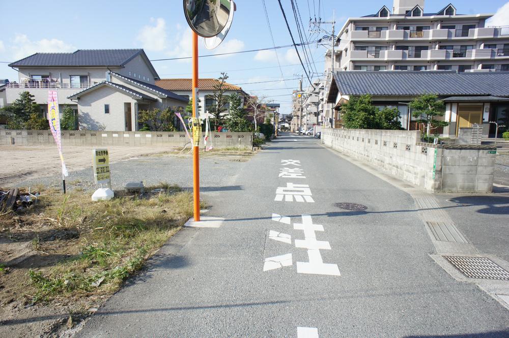 Local appearance photo