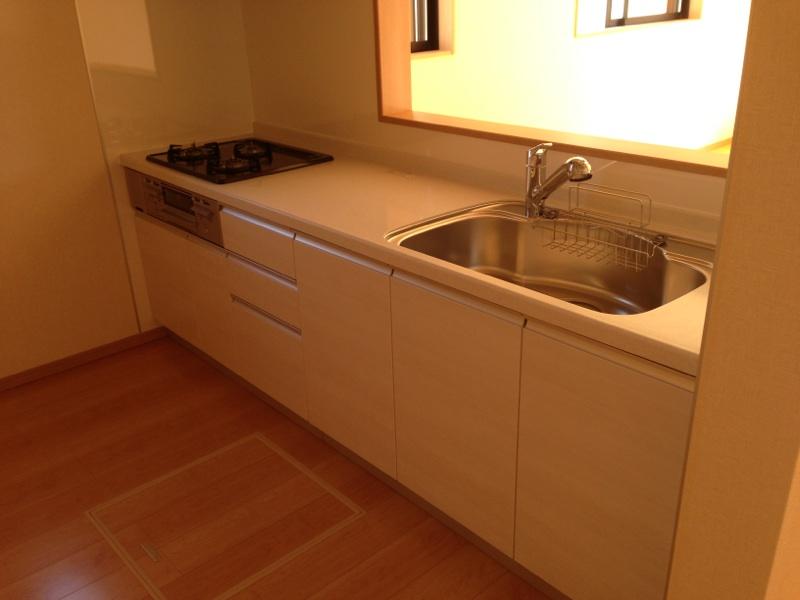 Same specifications photo (kitchen)