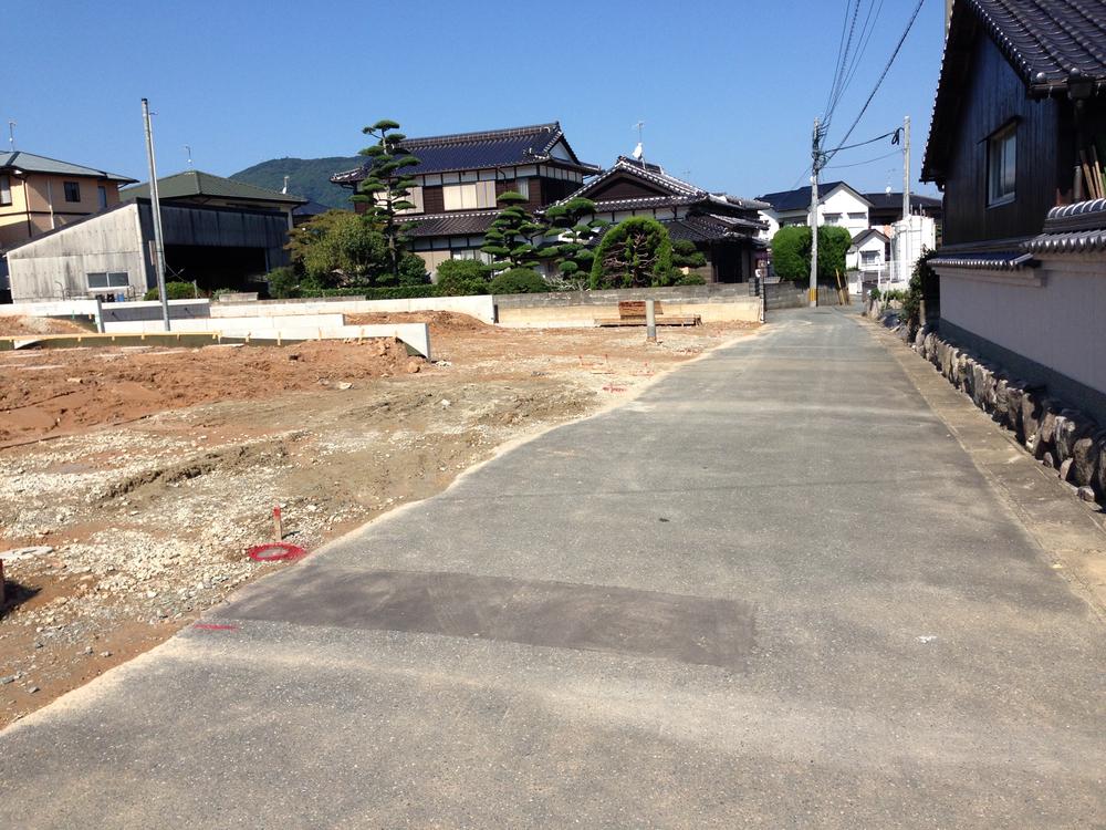 Local photos, including front road