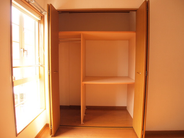 Receipt. It comes with a large storage.