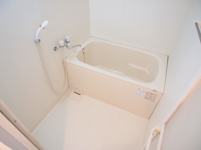 Bath. Let's heal the tired bathroom!