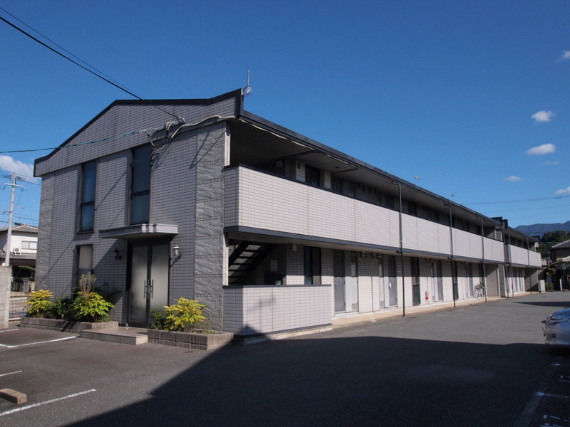 Building appearance. A clean, Appearance of monotone tone is fashionable