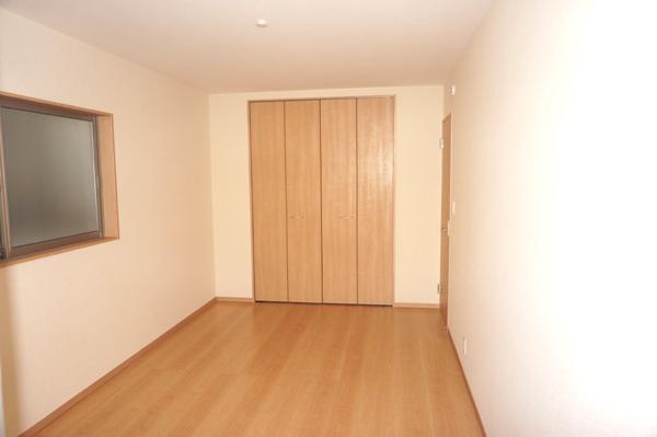 Same specifications photos (Other introspection)