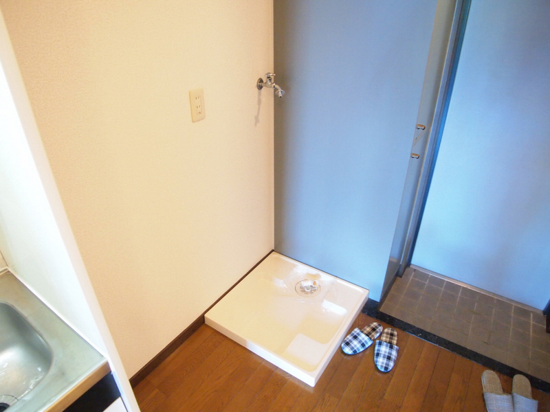 Other room space. There Indoor Laundry Area