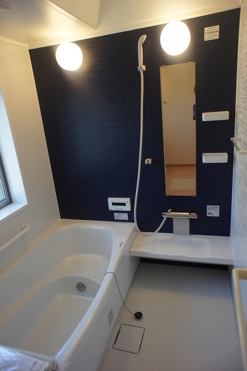 Same specifications photo (bathroom)