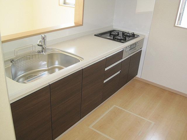 Same specifications photo (kitchen)