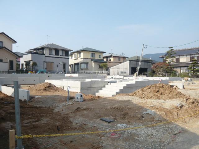 Local appearance photo. Local (11 May 2013) Shooting