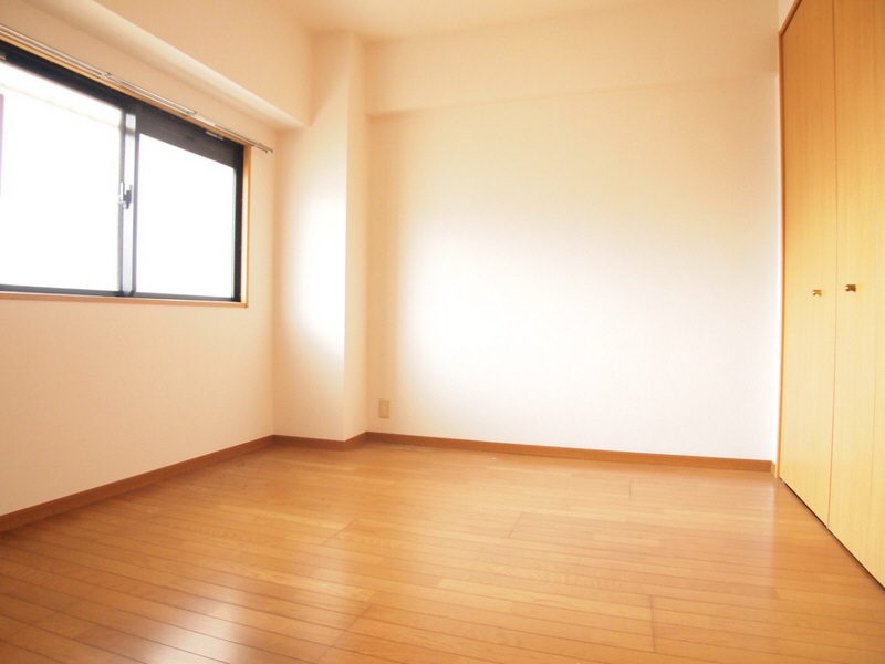 Other room space. It is also sufficient breathability with a window. 