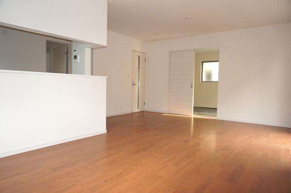 Living. Indoor (12 May 2013) Shooting