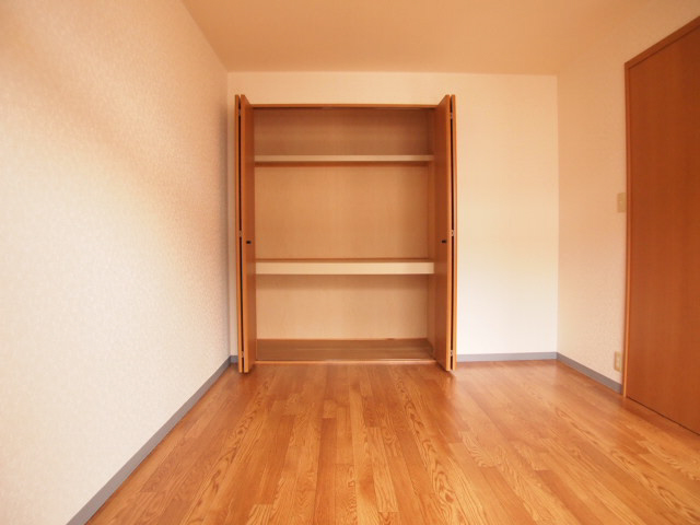 Receipt. You can store plenty big closet.