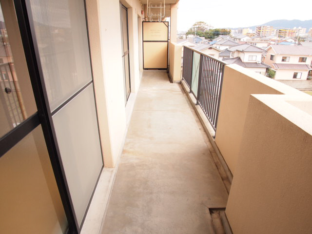 Balcony. Easy to use on the balcony spacious.