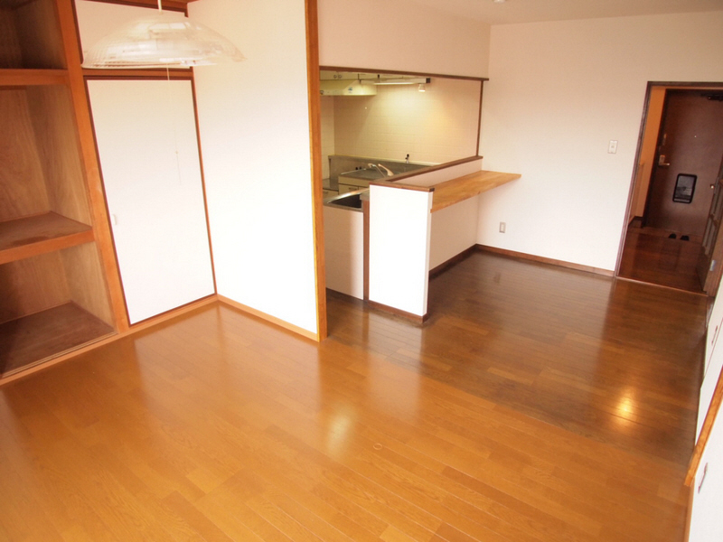 Other room space. Day is also a good living.