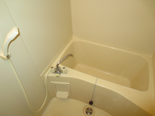 Bath. Let's take leisurely tired of one day in the bath