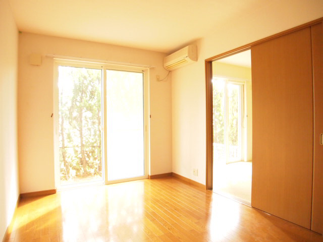 Living and room. It is air-conditioned rooms.