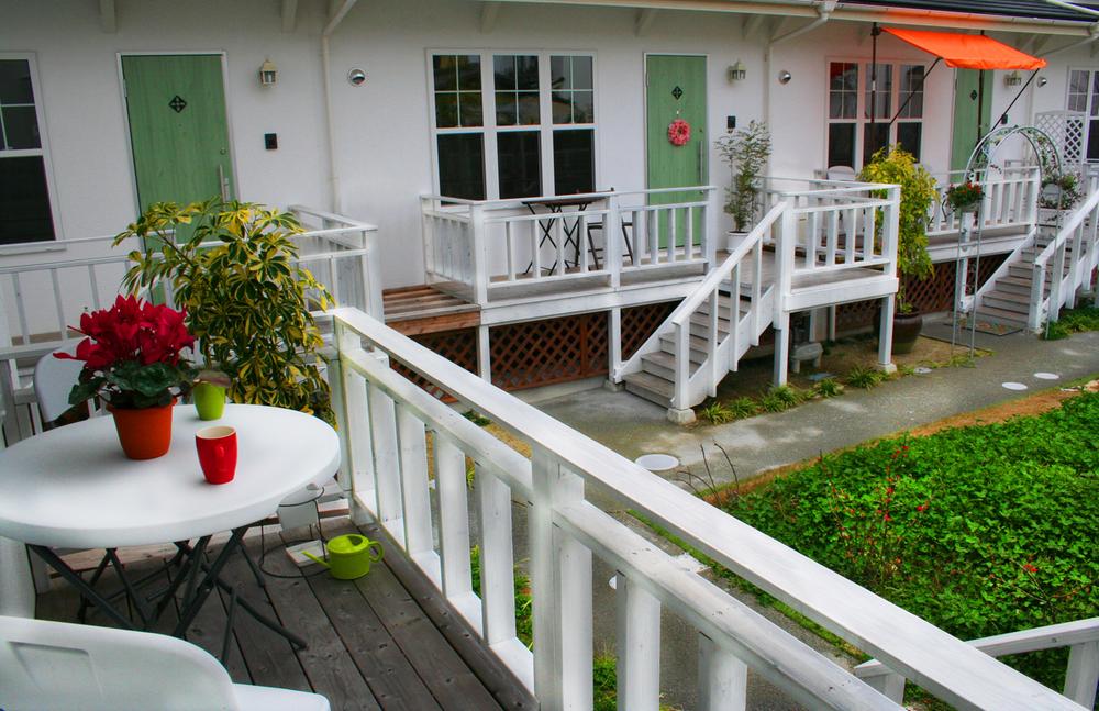 Balcony. All houses the courtyard is visible from the standard of living porch (about 6 sq m). ※ By the outdoor living and living porch, You can enjoy the outdoor life.
