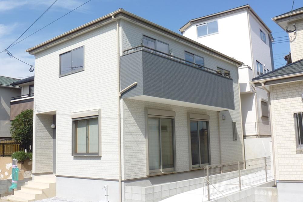 Same specifications photos (appearance). ◆ Example of construction ◆