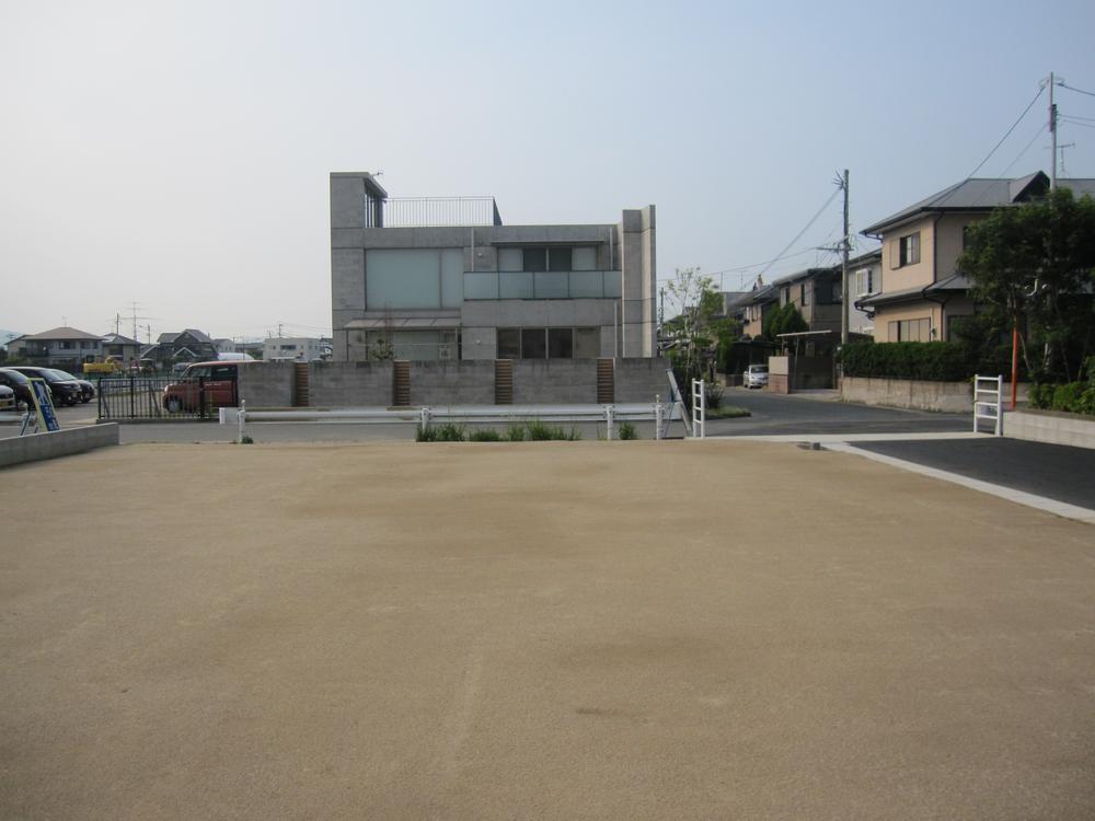 View photos from the local. View from the site (August 2013) Shooting