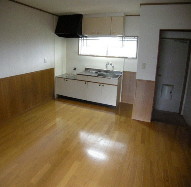 Other room space. Sink is the width is long