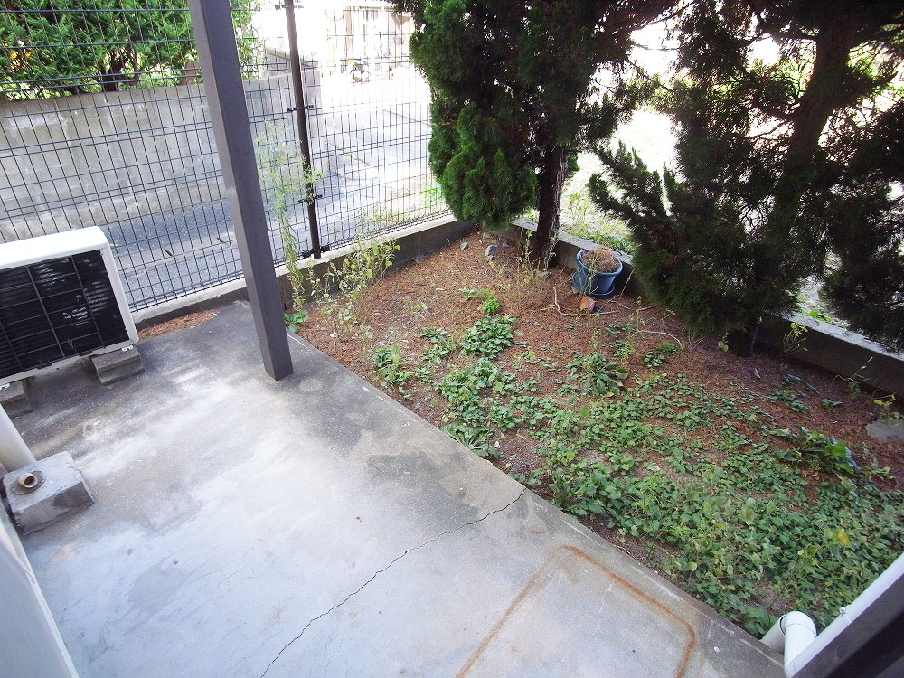 Balcony. 1F so has become such a terrace building