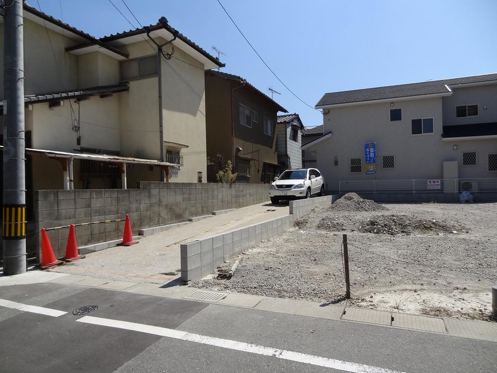 Local photos, including front road